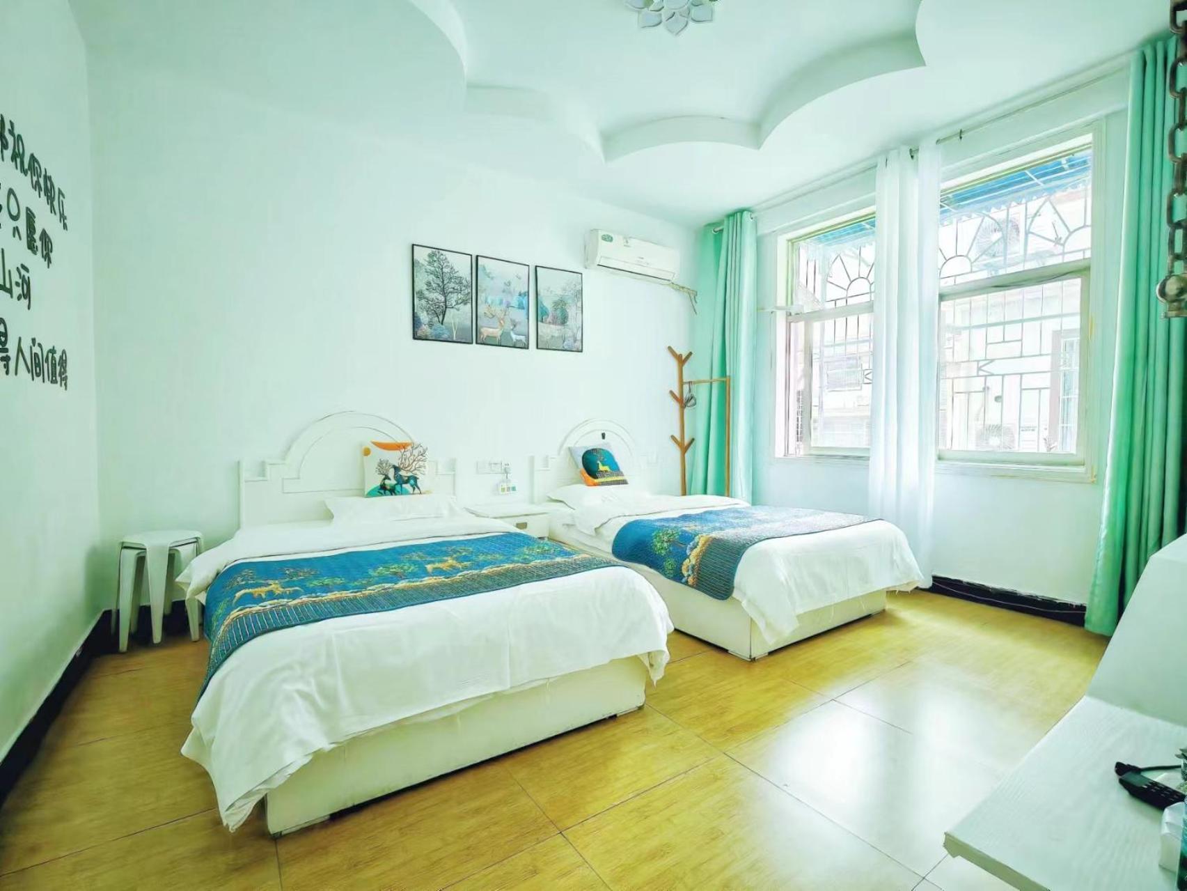Lumingju Homestay Zhangjiajie Exterior photo